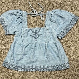 Old Navy Embroidered Boho Top Size Medium Good Condition